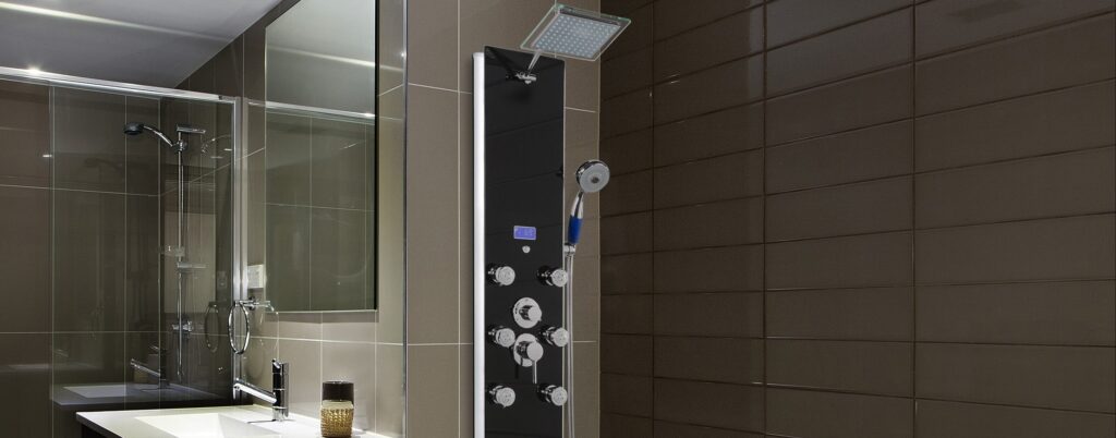 7 Best Shower Panels for Your Bathroom