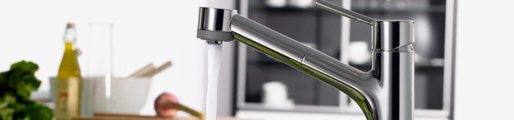 5 Best Pull-Out Kitchen Faucets – Reviews and Buying Guide