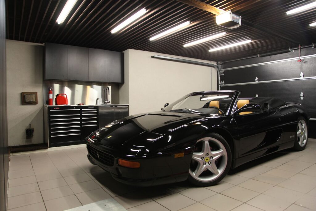 8 Best Garage Lighting Picks – Reviews and Buying Guide