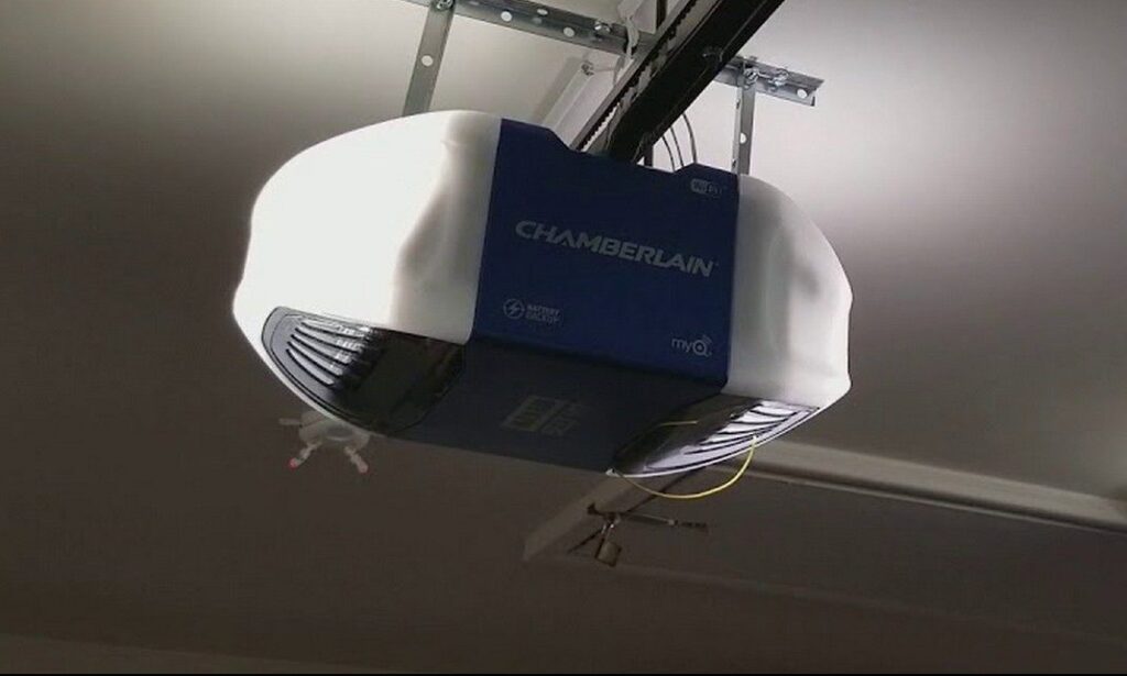 8 Best Garage Door Openers – Add Convenience and Safety to Your Everyday Life!